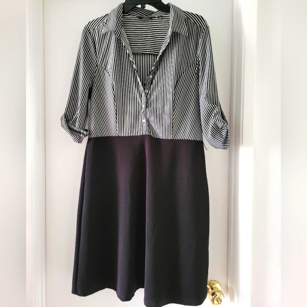 Black and White Pin Strip Dress Size Large